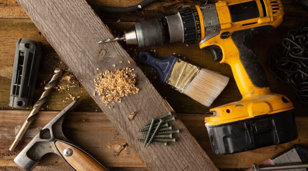visseuse-jaune-ryobi