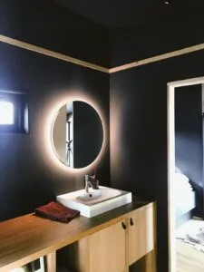 salle-bain-foncee
