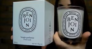 bougie parfumée diptyque carton